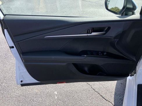 Certified 2025 Toyota Camry SE image 13