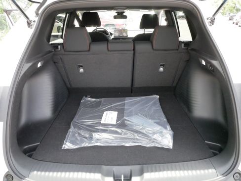 Certified 2026 Honda HR-V Sport image 18