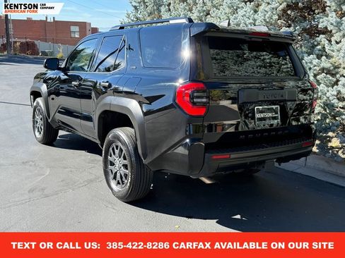 Used 2025 Toyota 4Runner SR5 image 6