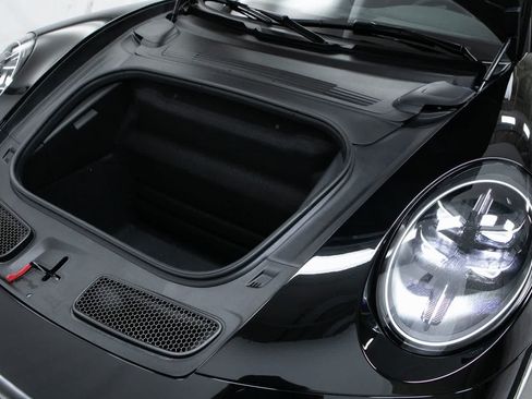 Used 2026 Porsche 911 GT3 RWD image 35
