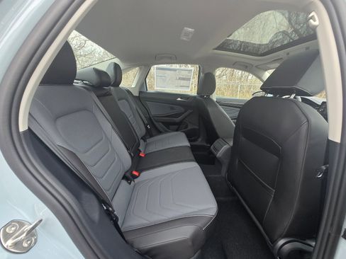 New 2026 Volkswagen Jetta SEL FWD image 11