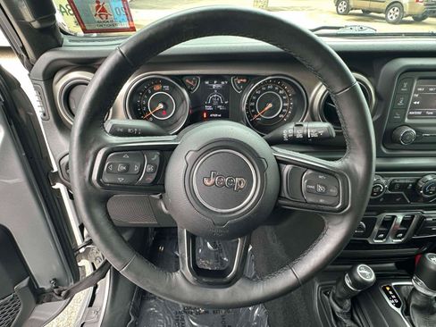 Used 2020 Jeep Wrangler Sport AWD/4WD image 28