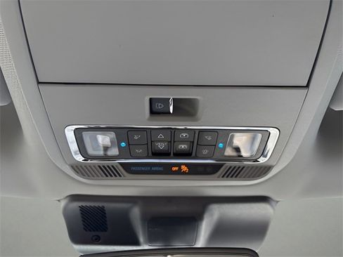 Used 2025 Ford F150 Lariat w/ Equipment Group 502A High image 12