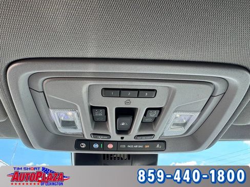 Used 2023 Chevrolet Silverado 1500 LTZ AWD/4WD image 27
