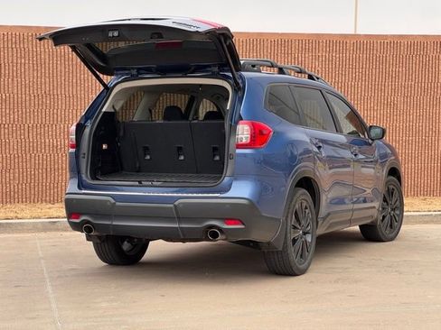 Used 2022 Subaru Ascent Onyx Edition image 6