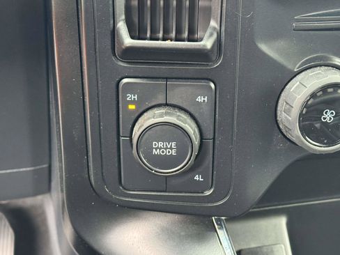 Used 2025 Ford F150 STX w/ Equipment Group 200A image 27