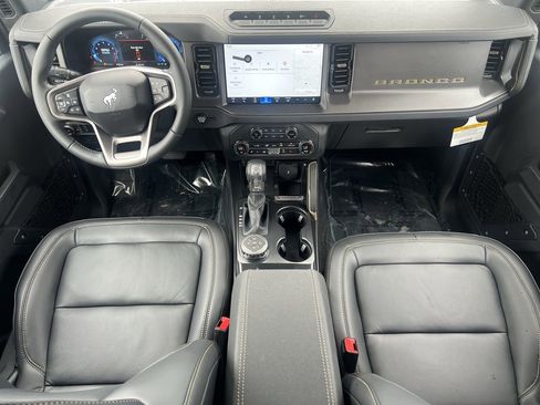 New 2025 Ford Bronco Badlands AWD/4WD image 12