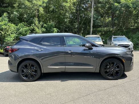 Used 2022 Chevrolet Blazer Premier w/ Enhanced Convenience Package AWD/4WD image 3