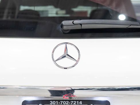 Used 2018 Mercedes-Benz GLS 550 4MATIC w/ Driver Assistance Package image 51