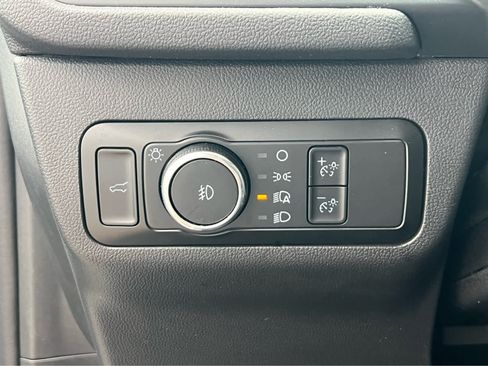 Used 2025 Ford Escape ST-Line Select AWD/4WD image 31