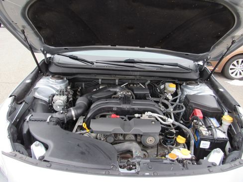 Used 2016 Subaru Legacy 2.5i Limited image 14