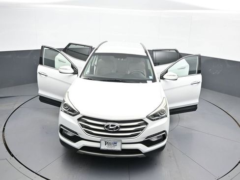 Used 2018 Hyundai Santa Fe Sport 2.0T image 44