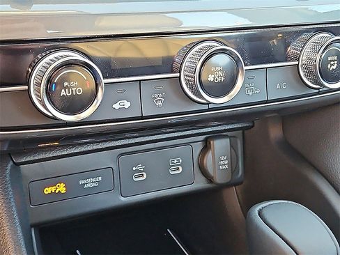 New 2026 Acura Integra Base image 24