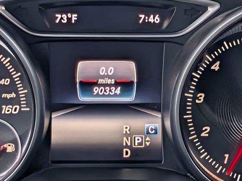 Used 2018 Mercedes-Benz CLA 250 image 22