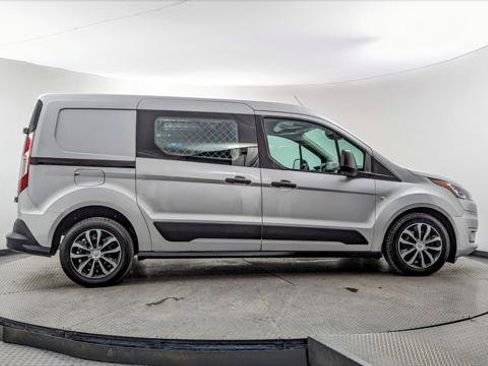 Used 2019 Ford Transit Connect XLT FWD image 9