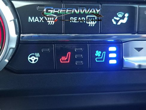 Used 2026 Ford F250 Platinum AWD/4WD image 32