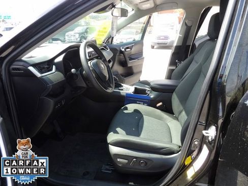 Used 2024 Toyota RAV4 AWD Hybrid image 24