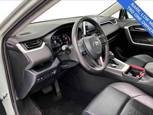 Used 2020 Toyota RAV4 TRD Off-Road image 17