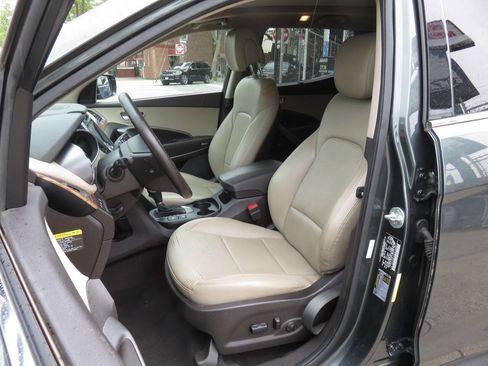 Used 2014 Hyundai Santa Fe Sport w/ Technology Package 04 image 9