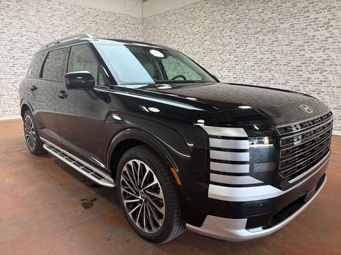 New 2027 Hyundai Palisade Calligraphy FWD image 1