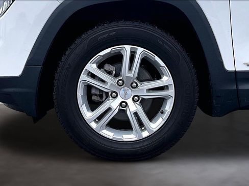 Used 2023 GMC Terrain SLE w/ Driver Convenience Package AWD/4WD image 11