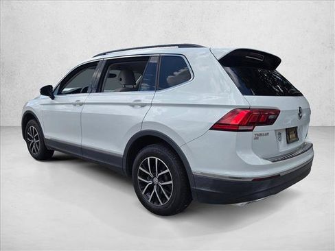 Used 2021 Volkswagen Tiguan SE FWD image 6