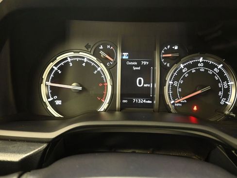 Used 2023 Toyota 4Runner TRD Off-Road AWD/4WD image 6
