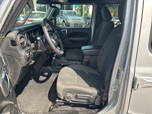 Used 2024 Jeep Wrangler Unlimited Rubicon AWD/4WD image 78