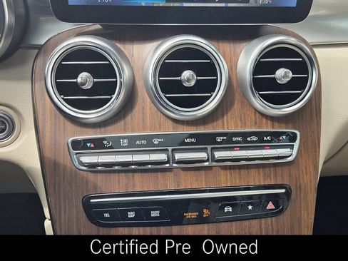 Certified 2022 Mercedes-Benz GLC 300 4MATIC image 25