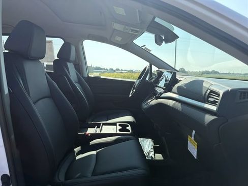 New 2026 Honda Odyssey EX-L image 14