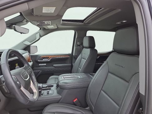 Used 2022 GMC Sierra 1500 Denali w/ Denali Reserve Package image 13