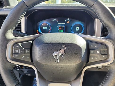 New 2025 Ford Bronco Outer Banks w/ Sasquatch Package image 52