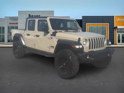 Used 2020 Jeep Gladiator Sport w/ Quick Order Package 24S