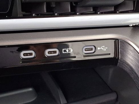 Used 2025 Lexus TX 500h AWD image 26