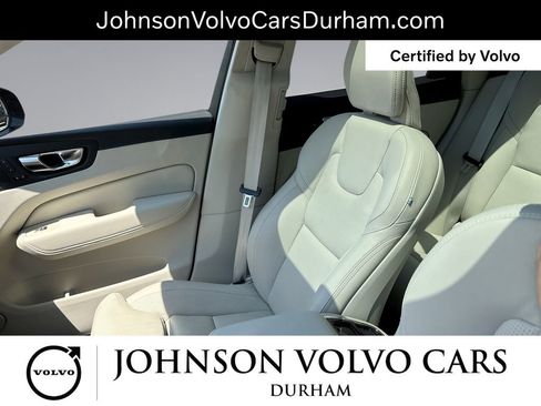 Used 2023 Volvo XC60 B5 Ultimate w/ Climate Package FWD image 28