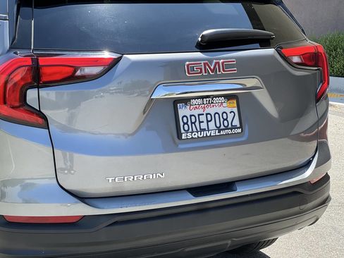 Used 2020 GMC Terrain SLE image 5