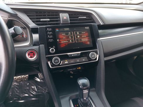 Used 2020 Honda Civic Sport image 19
