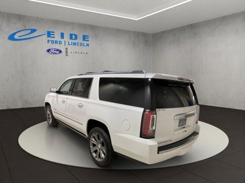 Used 2019 GMC Yukon XL Denali w/ Denali Ultimate Package image 5