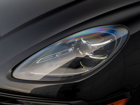 New 2026 Porsche Macan image 30