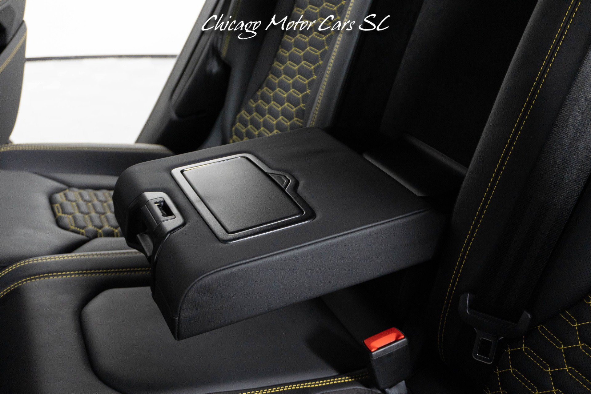 Used 2021 Lamborghini Urus AWD/4WD image 64