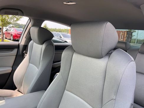 Used 2020 Honda Accord LX image 13