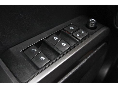 Used 2020 Toyota Tacoma TRD Sport w/ TRD Premium Sport Package AWD/4WD image 23