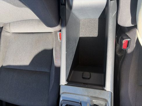 Used 2025 Toyota Camry LE image 22