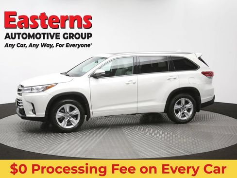 Used 2017 Toyota Highlander Limited Platinum AWD/4WD image 64