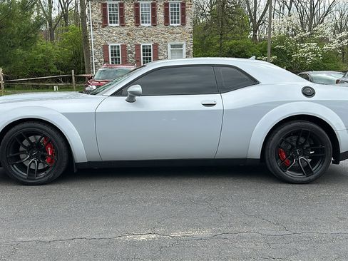 Used 2019 Dodge Challenger R/T Scat Pack RWD image 29