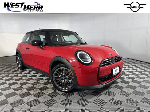 Used 2025 MINI Cooper S image 1