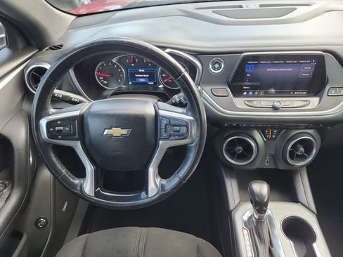 Used 2019 Chevrolet Blazer LT image 17