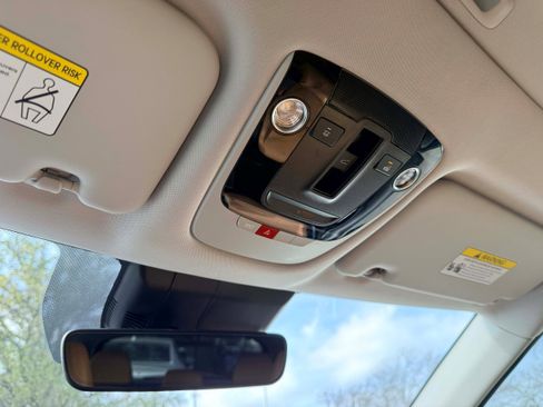 Used 2024 Kia Seltos SX w/ SX Sunroof Package image 26