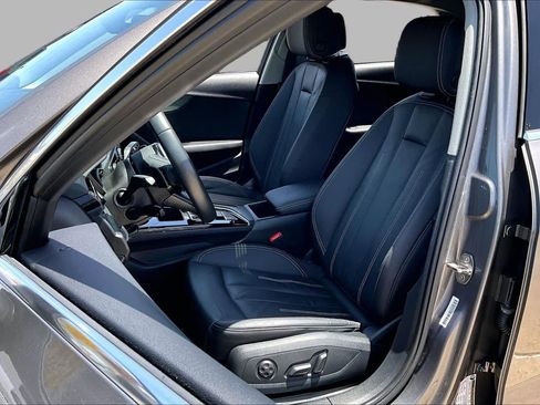Used 2020 Audi A4 2.0T Premium w/ Convenience Package FWD image 6