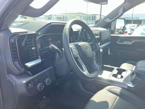 New 2025 Chevrolet Silverado 3500 LTZ w/ LTZ Plus Package AWD/4WD image 10
